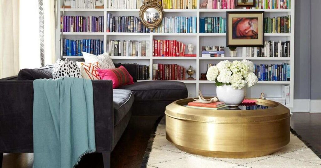 Layer with Books and Decorative Objects for Dimension