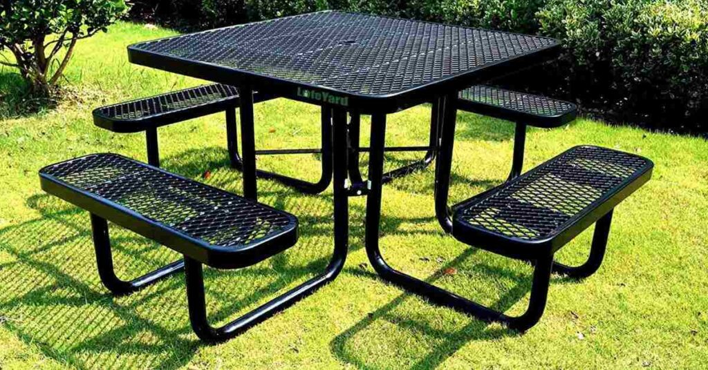 Metal Outdoor Tables