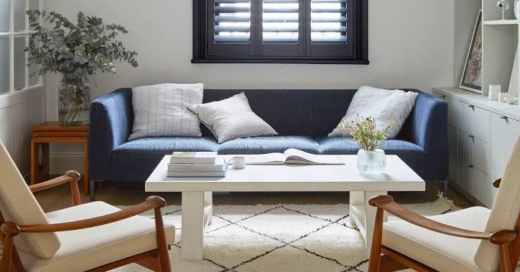 Coffee Table With Seating for Small Living Rooms