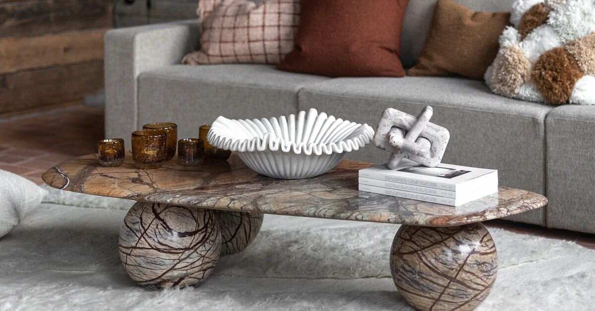 Coffee Table in Marble